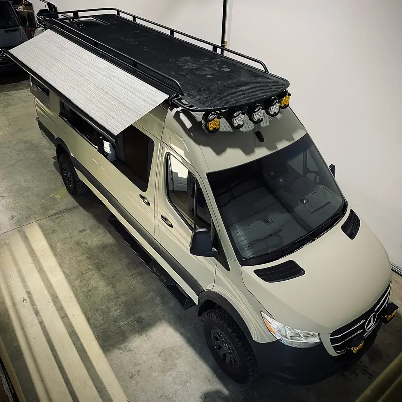 Awnings: Fiamma - F80s Manual Awning 12’2" (370Cm) 1
