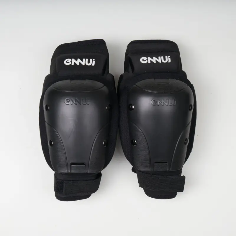 Ennui Ave Elbow Gaskets Pads 1