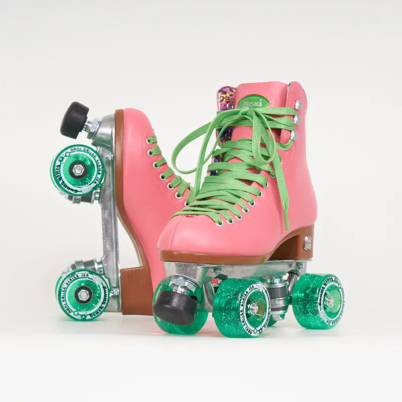 Moxi Beach Bunny Watermelon Rollerskates 1