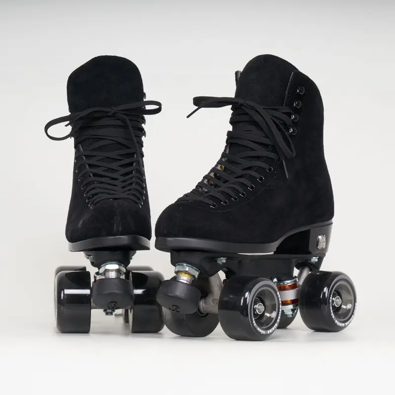 Moxi Lolly Black Rollerskates 1