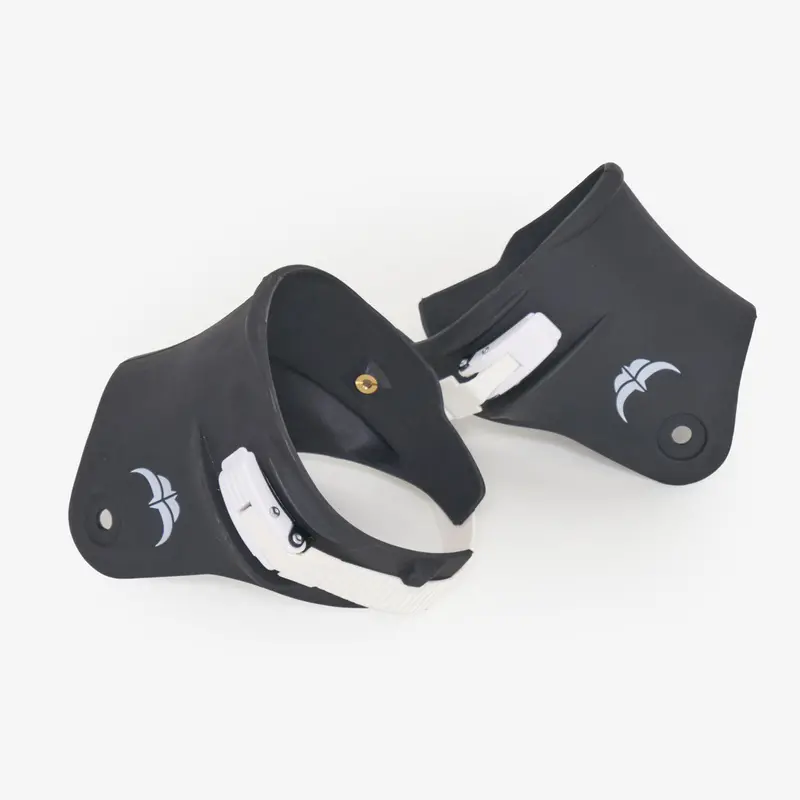 Razors Genesys Cuffs - White Buckle 1