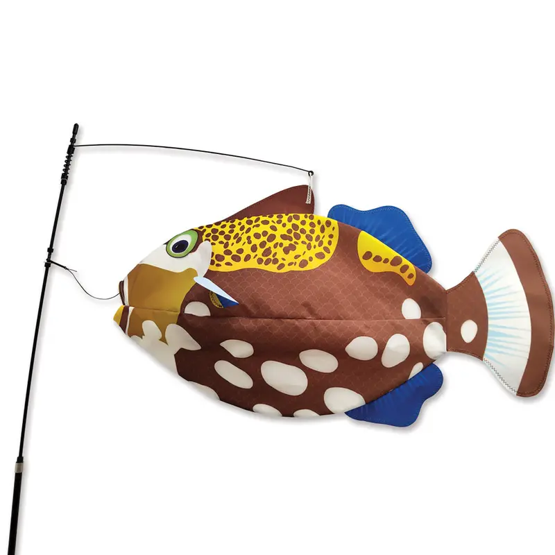 Swimming Fish - Clown Triggerfish 1