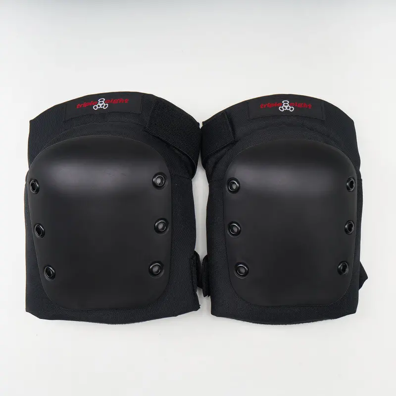 Triple Eight Street Knee Pads 1